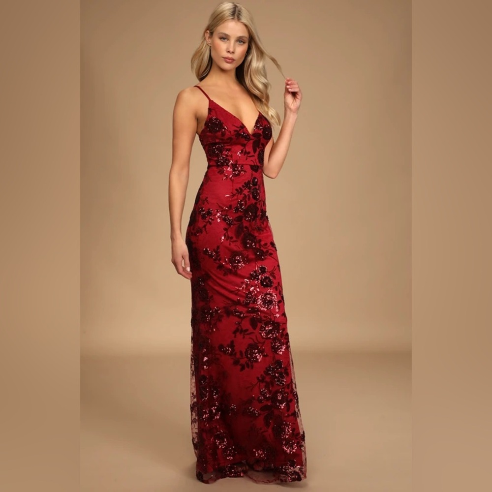 Elegant Red Floral Evening Gown